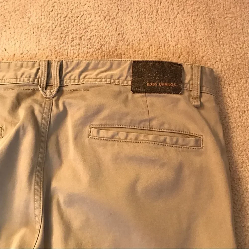 Hugo Boss khakis - Picture 6 of 9